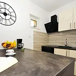 Meri By Interhome Tatil Evi